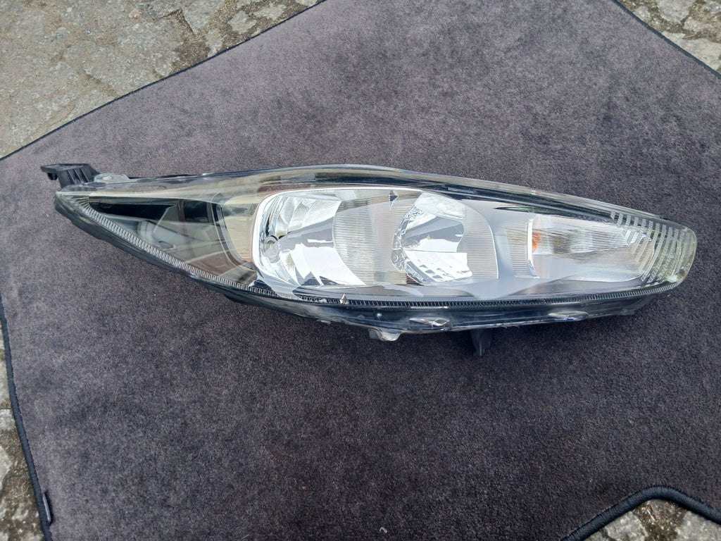 Frontscheinwerfer Ford Fiesta I VII C1BB-13W029-AE Rechts Scheinwerfer Headlight SCH8670143996dd