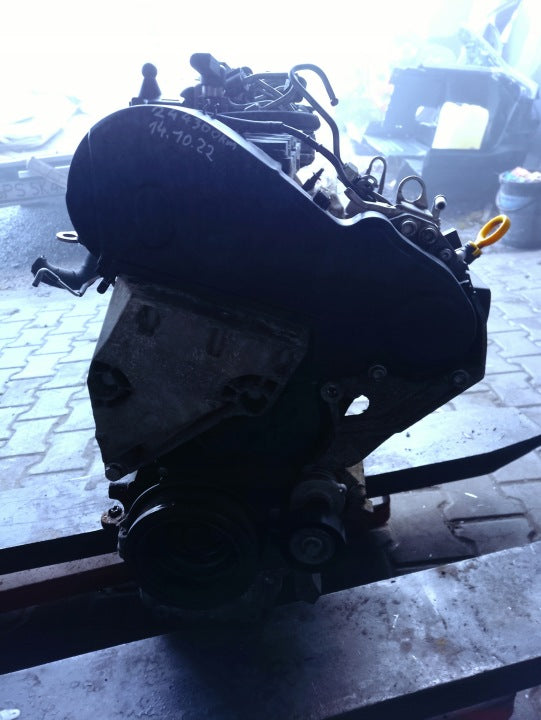 Motor Audi Skoda VW I CAY 1.6 TDI 105PS 2015 Diesel Engine Unkomplett MOT8463023183vs