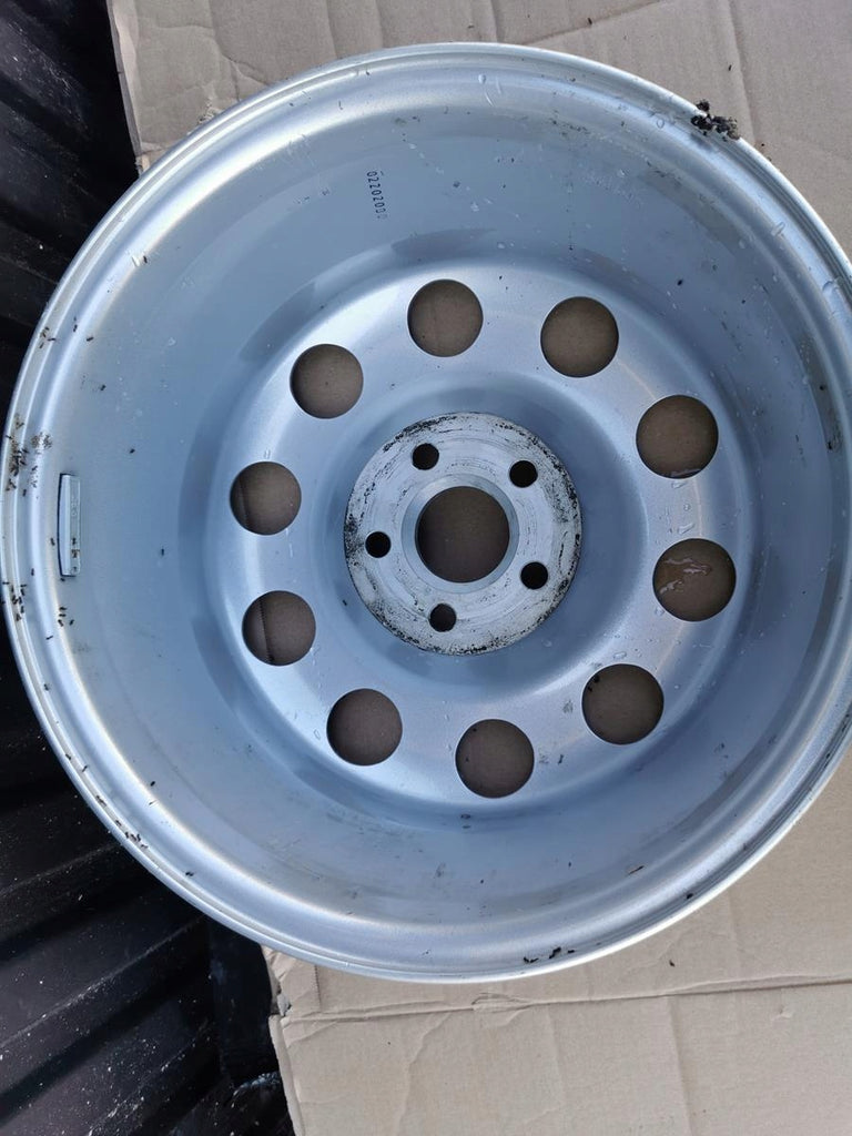 1x Alufelge 15 Zoll 6.0" 5x100 38ET 8L0601025E Audi A3 Rim Wheel