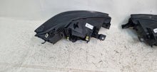Laden Sie das Bild in den Galerie-Viewer, Frontscheinwerfer Cupra Born 10F941007L 10F941008 LED Rechts oder Links SCH1577449022rs