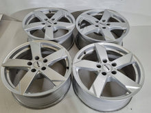 Laden Sie das Bild in den Galerie-Viewer, 4x Alufelge 17 Zoll 7.5" 5x112 28ET Glanz Silber Audi Rim Wheel FEL2218018472re