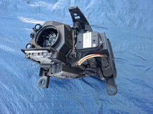 Laden Sie das Bild in den Galerie-Viewer, Frontscheinwerfer Jeep Grand Cherokee Wk2 68144709AD 68144708AD Links Headlight SCH9188018286ls