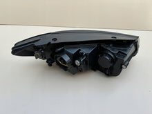 Load image into Gallery viewer, Frontscheinwerfer Hyundai 92101-2BXXX Links Scheinwerfer Headlight