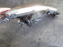 Laden Sie das Bild in den Galerie-Viewer, Frontscheinwerfer Honda Jazz II Links Scheinwerfer Headlight SCH1552183026by