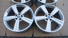 Laden Sie das Bild in den Galerie-Viewer, 4x Alufelge 20 Zoll 9.0" 5x112 38ET 4KE601025S Audi E Tron Rim Wheel FEL4046934582dv