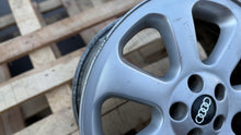 Laden Sie das Bild in den Galerie-Viewer, 1x Alufelge 16 Zoll 6.5" 5x100 42ET Glanz Silber 1U0601025D Audi I Rim Wheel FEL3691007427vg