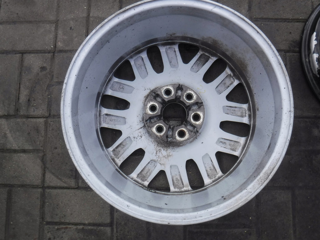 1x Alufelge 18 Zoll 7.0" 5x100 40ET Nissan 1 Rim Wheel FEL2955906793wb