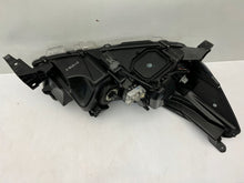 Laden Sie das Bild in den Galerie-Viewer, Frontscheinwerfer Toyota Hilux VIII LED Links Scheinwerfer Headlight SCH4649903502ec