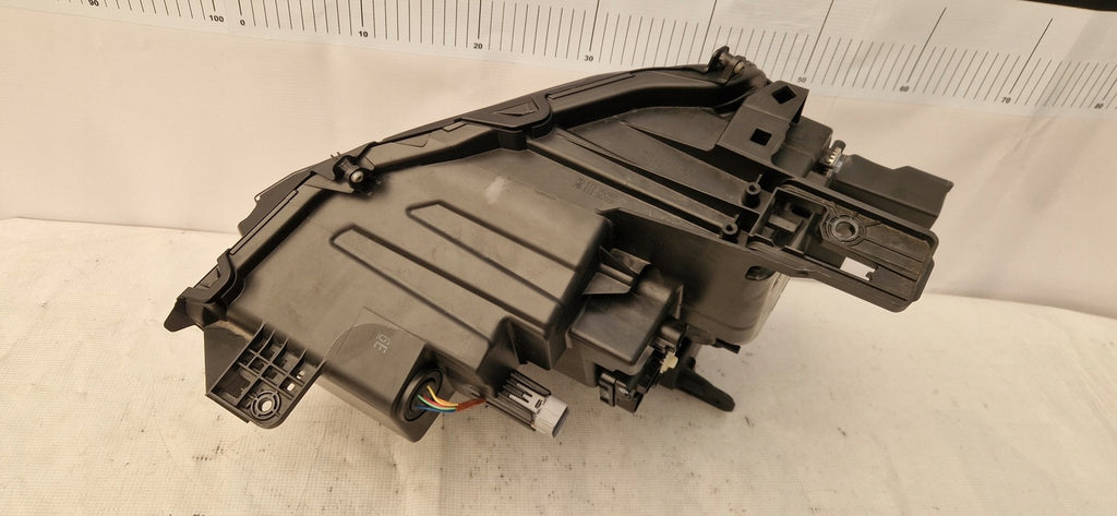 Frontscheinwerfer Mitsubishi Eclipse Cross MDE1336286R MDE1336288R LED Rechts