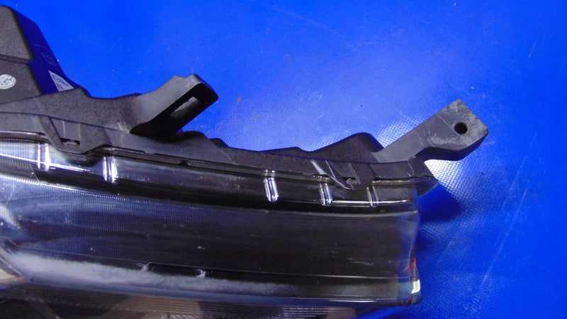 Frontscheinwerfer Mercedes-Benz Qashqai II J11 1313899R Rechts Headlight SCH2010317943oz