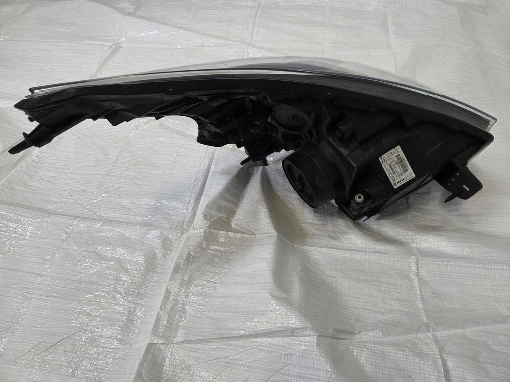 Frontscheinwerfer Opel Vivaro B 260602711R Ein Stück (Rechts oder Links)