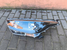 Laden Sie das Bild in den Galerie-Viewer, Frontscheinwerfer Toyota Yaris EUK0-6 Full LED Links Scheinwerfer Headlight SCH2299947899yp
