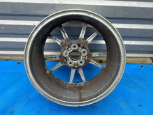 Laden Sie das Bild in den Galerie-Viewer, 1x Alufelge 17 Zoll 8B3601025A Audi A5 Rim Wheel FEL8222143210zf
