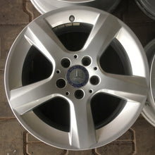 Laden Sie das Bild in den Galerie-Viewer, 4x Alufelge 16 Zoll 7.0" 5x112 37 5ET Silber Mercedes-Benz Rim Wheel FEL2833474445kf