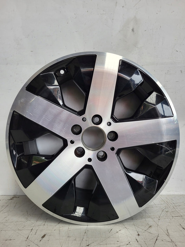 1x Alufelge 18 Zoll 7.5" 5x112 53ET 7,5JX18 Mercedes-Benz W247 Rim Wheel