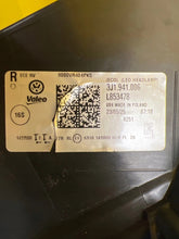 Load image into Gallery viewer, Frontscheinwerfer VW Passat 3J1941006 LED Rechts Scheinwerfer Headlight SCH1484571604vv