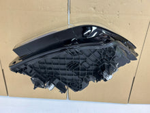 Laden Sie das Bild in den Galerie-Viewer, Frontscheinwerfer BMW 6 G32 5A38905 Laser Links Scheinwerfer Headlight SCH7031307343mn