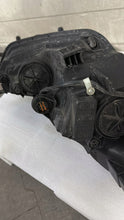Load image into Gallery viewer, Frontscheinwerfer Hyundai Ix20 Links Scheinwerfer Headlight SCH8878158358kv