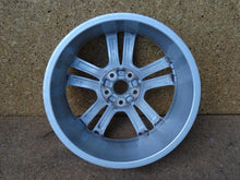 Laden Sie das Bild in den Galerie-Viewer, 1x Alufelge 18 Zoll 7.0" 5x112 8U0601025AJ Audi Q3 Rim Wheel FEL1698500214ji