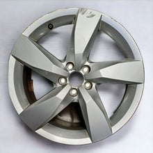 Load image into Gallery viewer, 1x Alufelge 17 Zoll 6.5&quot; 5x100 39ET 2GM601025A VW T-Cross Rim Wheel