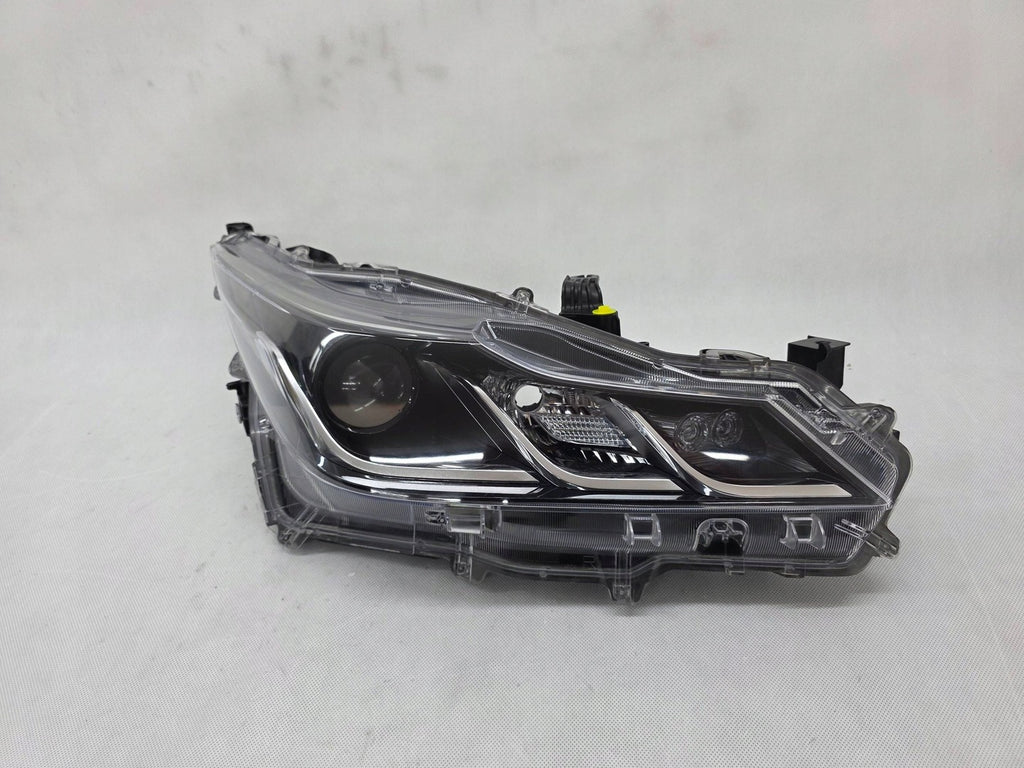 Frontscheinwerfer Toyota Corolla 81110-02T31-00 Rechts Scheinwerfer Headlight SCH9329476506gu