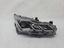 Laden Sie das Bild in den Galerie-Viewer, Frontscheinwerfer Toyota Corolla 81110-02T31-00 Rechts Scheinwerfer Headlight SCH9329476506gu