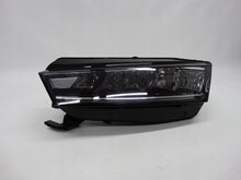 Laden Sie das Bild in den Galerie-Viewer, Frontscheinwerfer Skoda Octavia IV 5E4941015 Full LED Links Headlight SCH1886928475gv