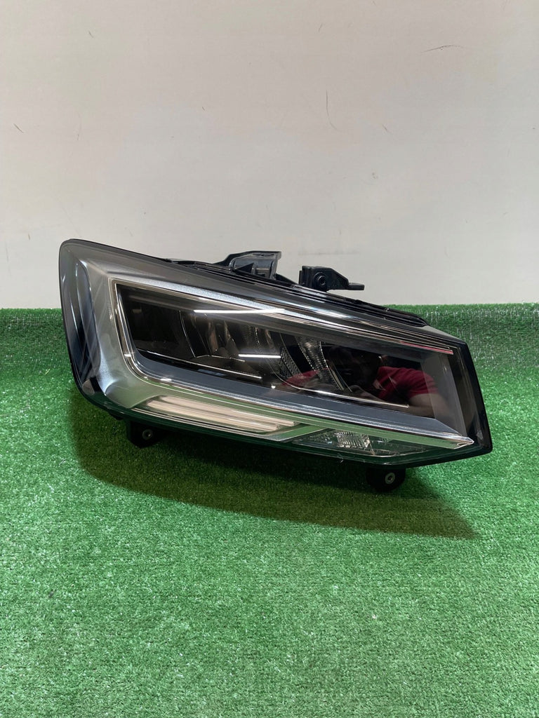 Frontscheinwerfer Audi Q2 81A941012 Rechts Scheinwerfer Headlight SCH7160122040qn