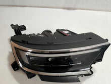 Laden Sie das Bild in den Galerie-Viewer, Frontscheinwerfer Opel Mokka 9834007980 Rechts Scheinwerfer Headlight