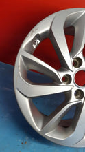 Laden Sie das Bild in den Galerie-Viewer, 1x Alufelge 17 Zoll 7.0&quot; 5x114.3 51ET 52910-D7280 Hyundai Rim Wheel