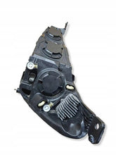 Load image into Gallery viewer, Frontscheinwerfer Ford Focus III Turnier JX7B-13W029-AE Rechts Headlight SCH7713507840mj