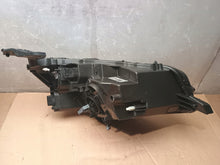 Laden Sie das Bild in den Galerie-Viewer, Frontscheinwerfer Peugeot 2008 208 II 1682772680 LED Links Headlight SCH2438145569gd