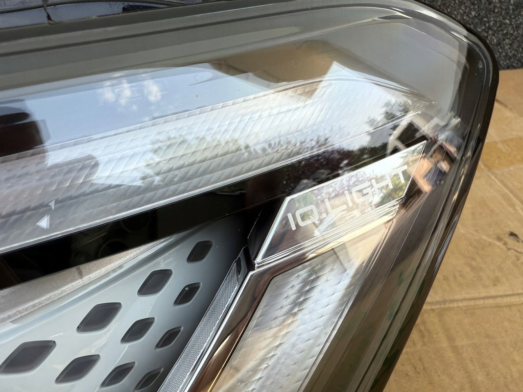 Frontscheinwerfer VW Id.4 11B941035 LED Ein Stück (Rechts oder Links) Headlight SCH6809820591au