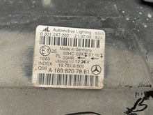 Laden Sie das Bild in den Galerie-Viewer, Frontscheinwerfer Mercedes-Benz W245 A1698207861 Links Scheinwerfer Headlight SCH4925057618tc