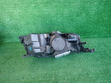 Load image into Gallery viewer, Frontscheinwerfer Skoda Fabia III 6V1941015 Links Scheinwerfer Headlight