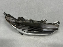 Load image into Gallery viewer, Frontscheinwerfer Toyota Yaris LED Rechts Scheinwerfer Headlight
