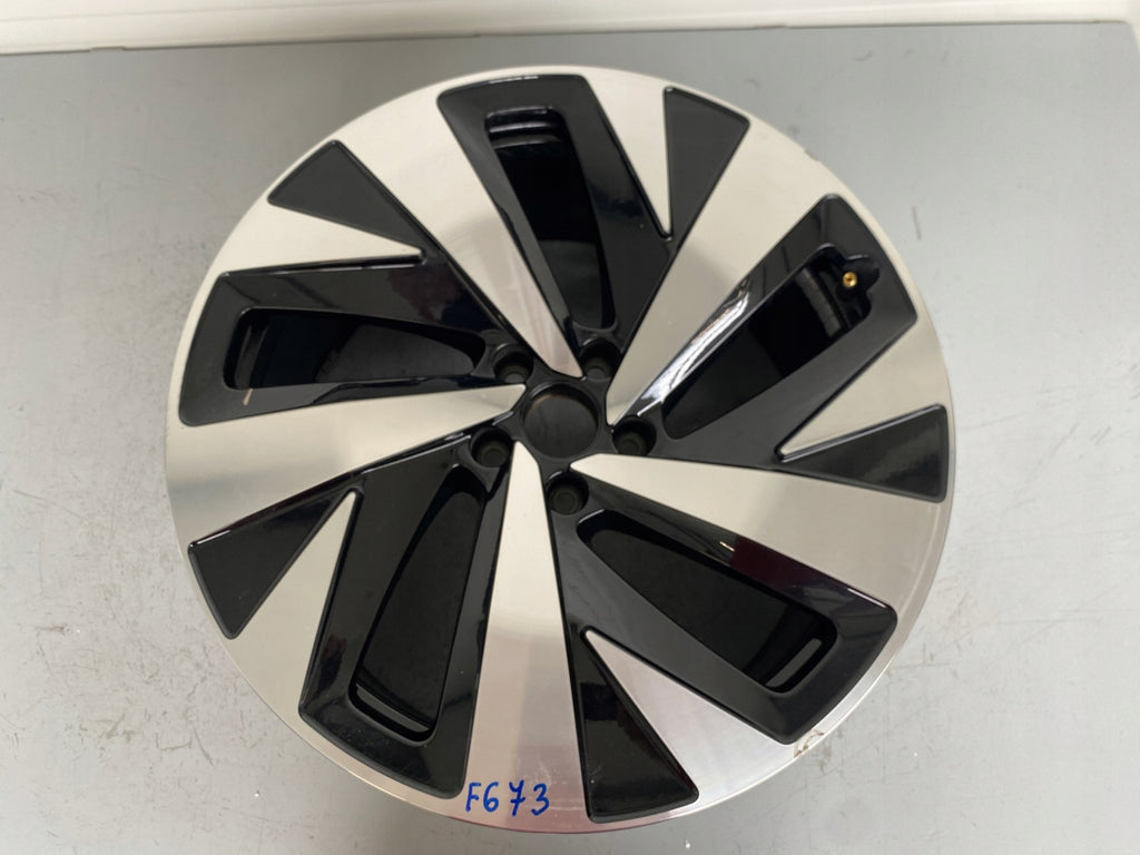 1x Alufelge 20 Zoll 9.0" 5x112 42ET 11A601025H VW Id.4 Rim Wheel FEL6793303908qp