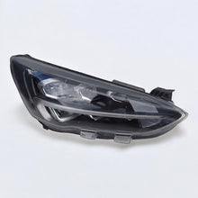 Laden Sie das Bild in den Galerie-Viewer, Frontscheinwerfer Ford Focus JX7B-13E014-SA Full LED Rechts Headlight