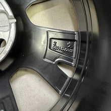 Load image into Gallery viewer, 1x Alufelge 17 Zoll 7.5" 5x108 44ET Glanz Graphit 9835057580 Peugeot Rim Wheel FEL5447902795fv