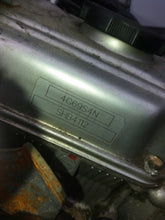 Laden Sie das Bild in den Galerie-Viewer, Motor Mitsubishi I 4G69 2.4 Benzin Engine Komplett MOT2445059380xi