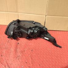 Laden Sie das Bild in den Galerie-Viewer, Frontscheinwerfer Kia Stonic 32101-H8 LED Ein Stück (Rechts oder Links)