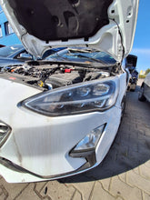 Laden Sie das Bild in den Galerie-Viewer, Frontscheinwerfer Ford Focus JX7B13E014AE Full LED Links Scheinwerfer Headlight SCH6158204927pv