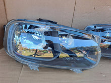 Laden Sie das Bild in den Galerie-Viewer, Frontscheinwerfer Citroën Berlingo Multispace IV 90146124 90146123 Ein Satz SCH6896178488xl
