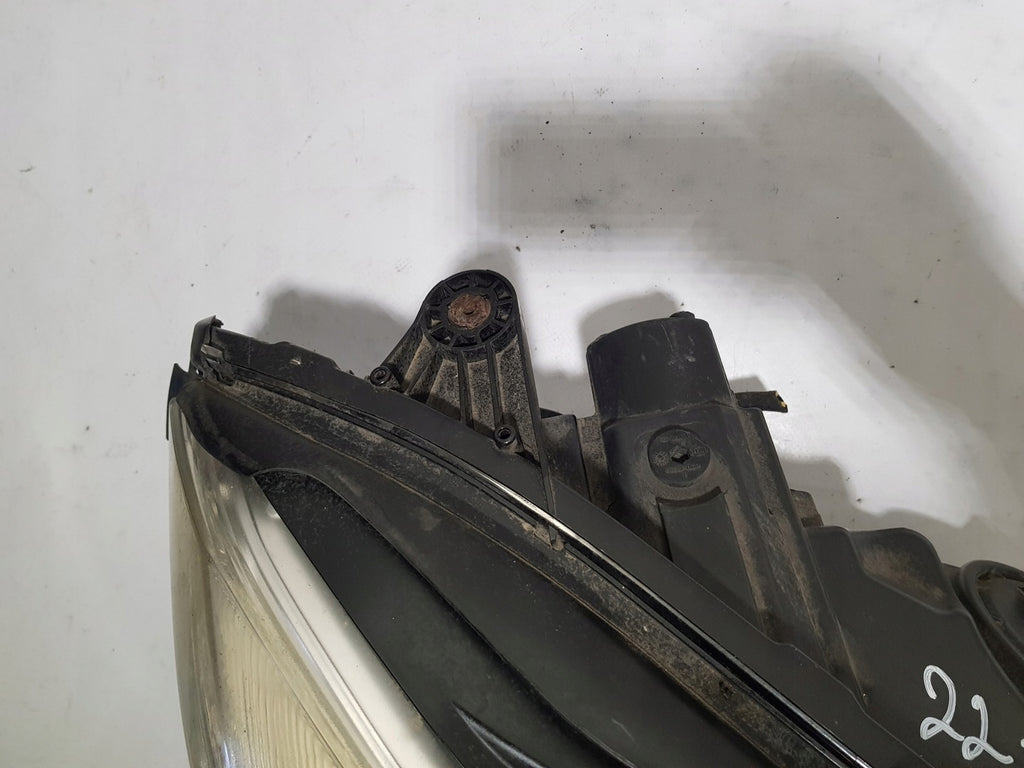 Frontscheinwerfer Mercedes-Benz W212 2128204161 Xenon Rechts Headlight SCH9049355386js