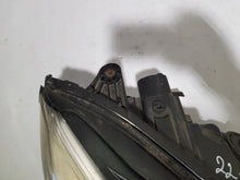 Laden Sie das Bild in den Galerie-Viewer, Frontscheinwerfer Mercedes-Benz W212 2128204161 Xenon Rechts Headlight SCH9049355386js