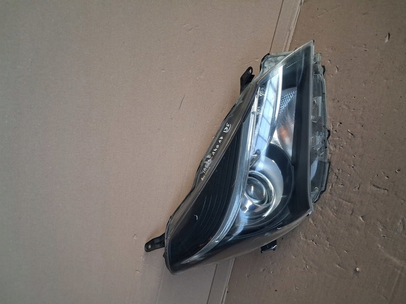 Frontscheinwerfer Toyota Yaris LED Rechts Scheinwerfer Headlight SCH6900536490dv