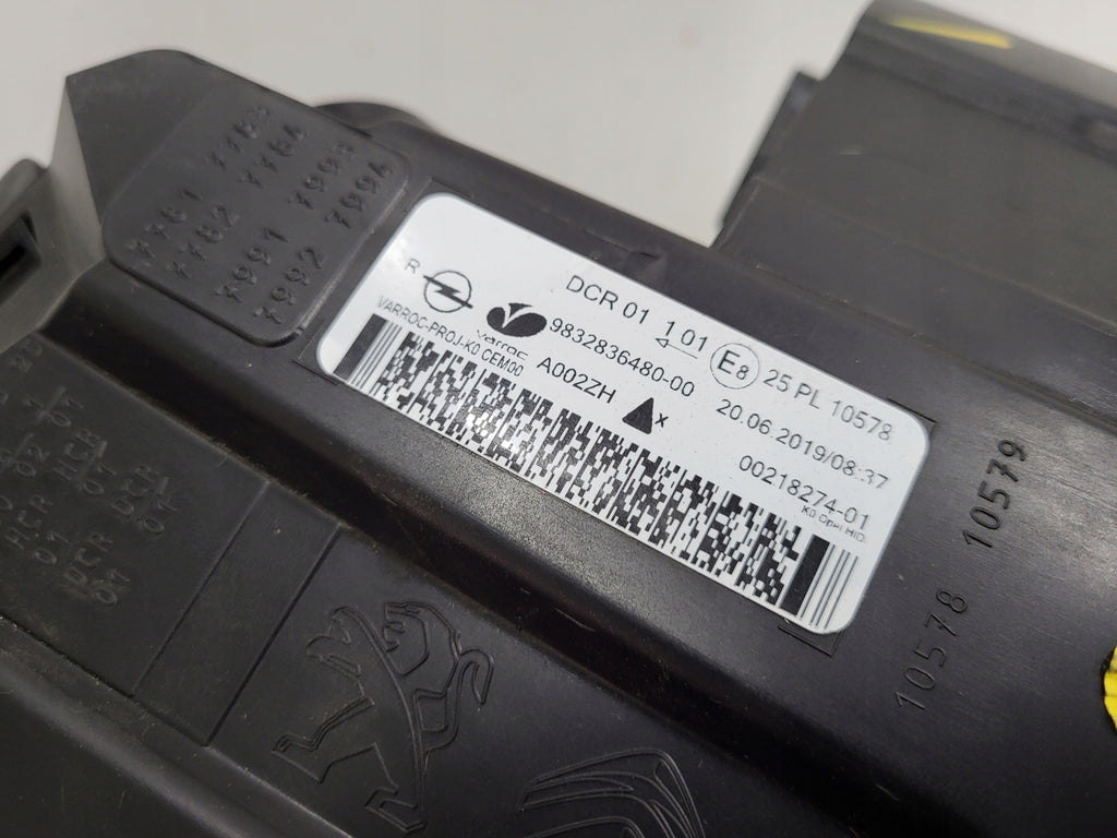 Frontscheinwerfer Opel Zafira Vivaro C 9832836480 Xenon FALSE Headlight SCH5982768271zi