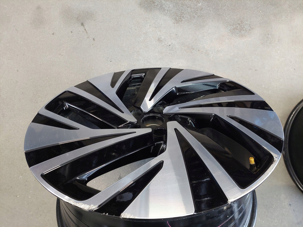 1x Alufelge 21 Zoll 9.0" 5x112 42ET 11A601025T VW Id.4 Rim Wheel FEL3492834897yl