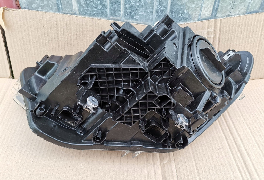 Frontscheinwerfer BMW 1 F21 F20 1EL010741-56 1ZS1745 Xenon Rechts Headlight