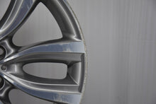 Laden Sie das Bild in den Galerie-Viewer, 1x Alufelge 18 Zoll 8.0" 5x112 57ET Glanz Silber 6855094 BMW 1 Mg Rim Wheel FEL4515630128dz